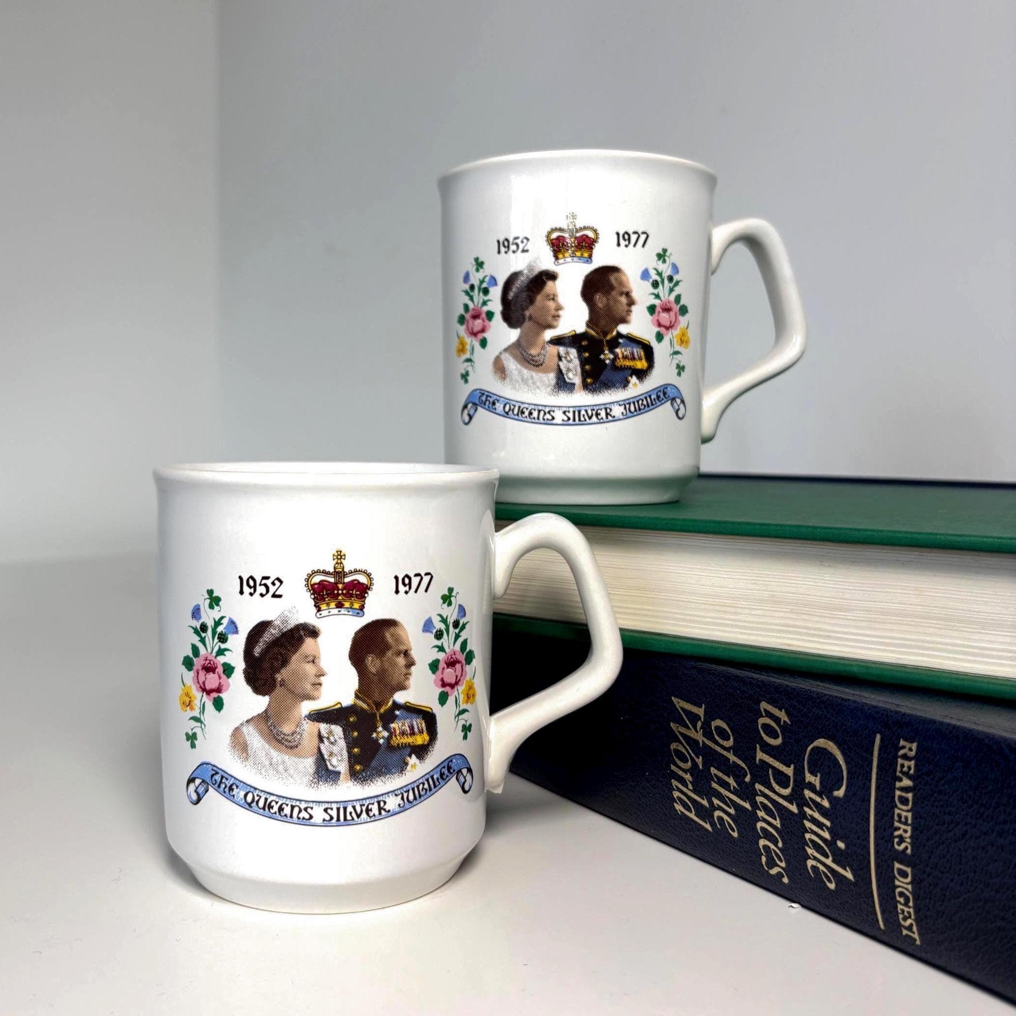 Queen Elizabeth II Silver Jubilee 1977 Mug Pair Tams England Royal Commemorative Cups